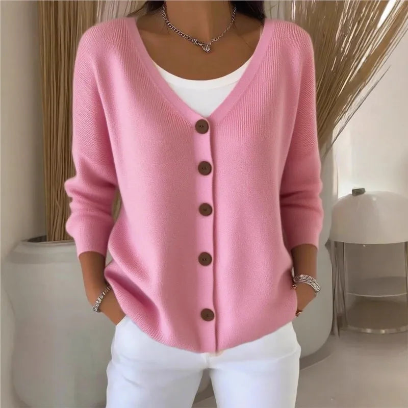 Lotte – Elegant V-neck Blouse